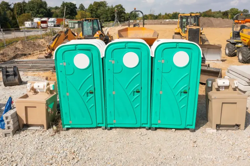Construction Site Loos Bath