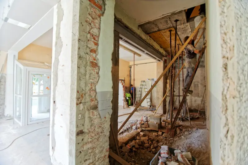 Should I Use Temporary Toilets During A Refurbishment Image