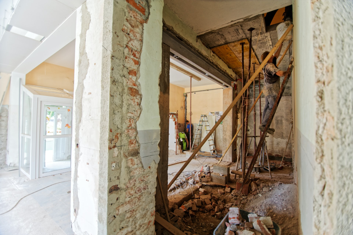 Should I Use Temporary Toilets During A Refurbishment Should I Use Temporary Toilets During A Refurbishment